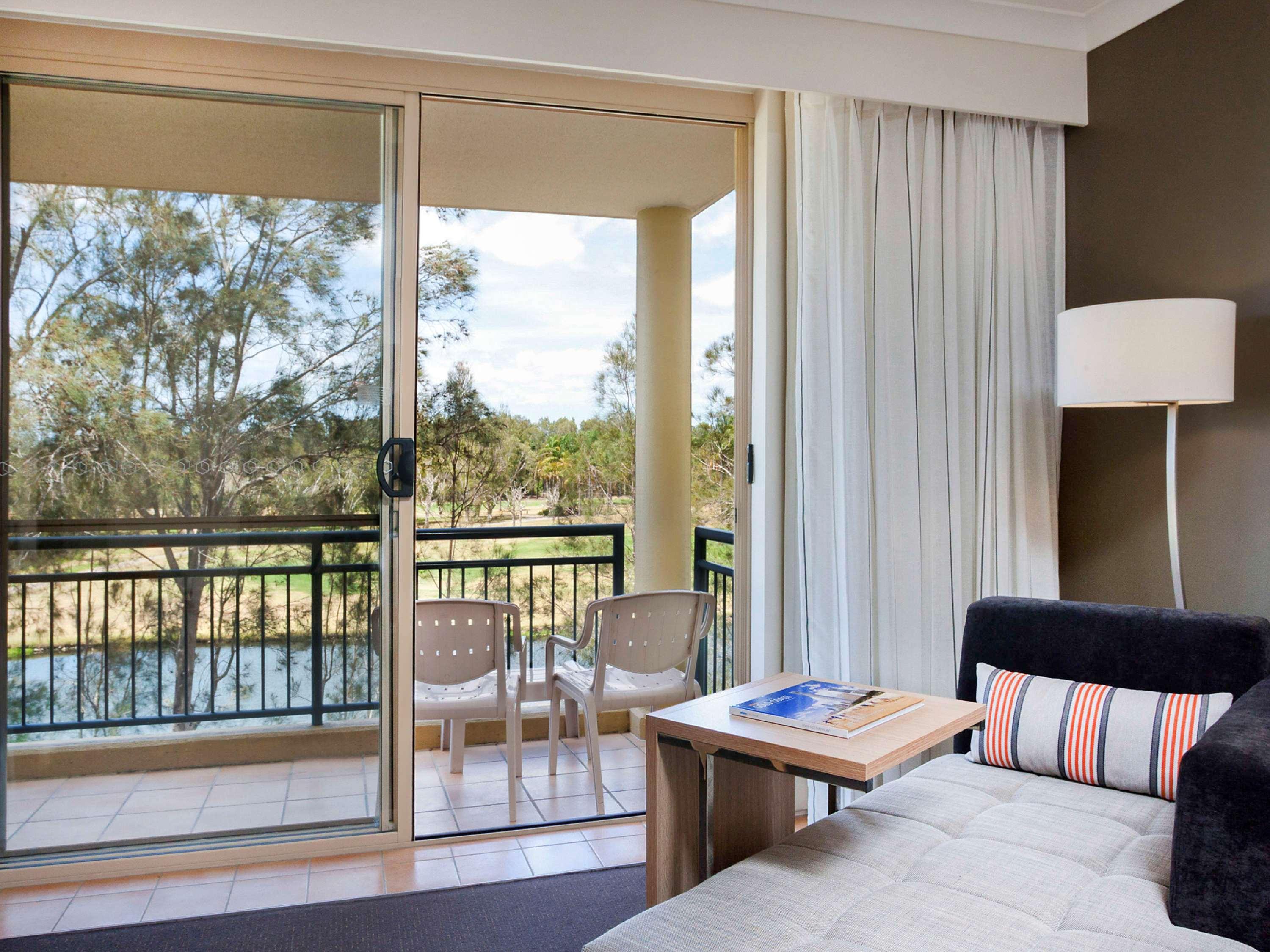 Mercure Gold Coast Resort Bagian luar foto