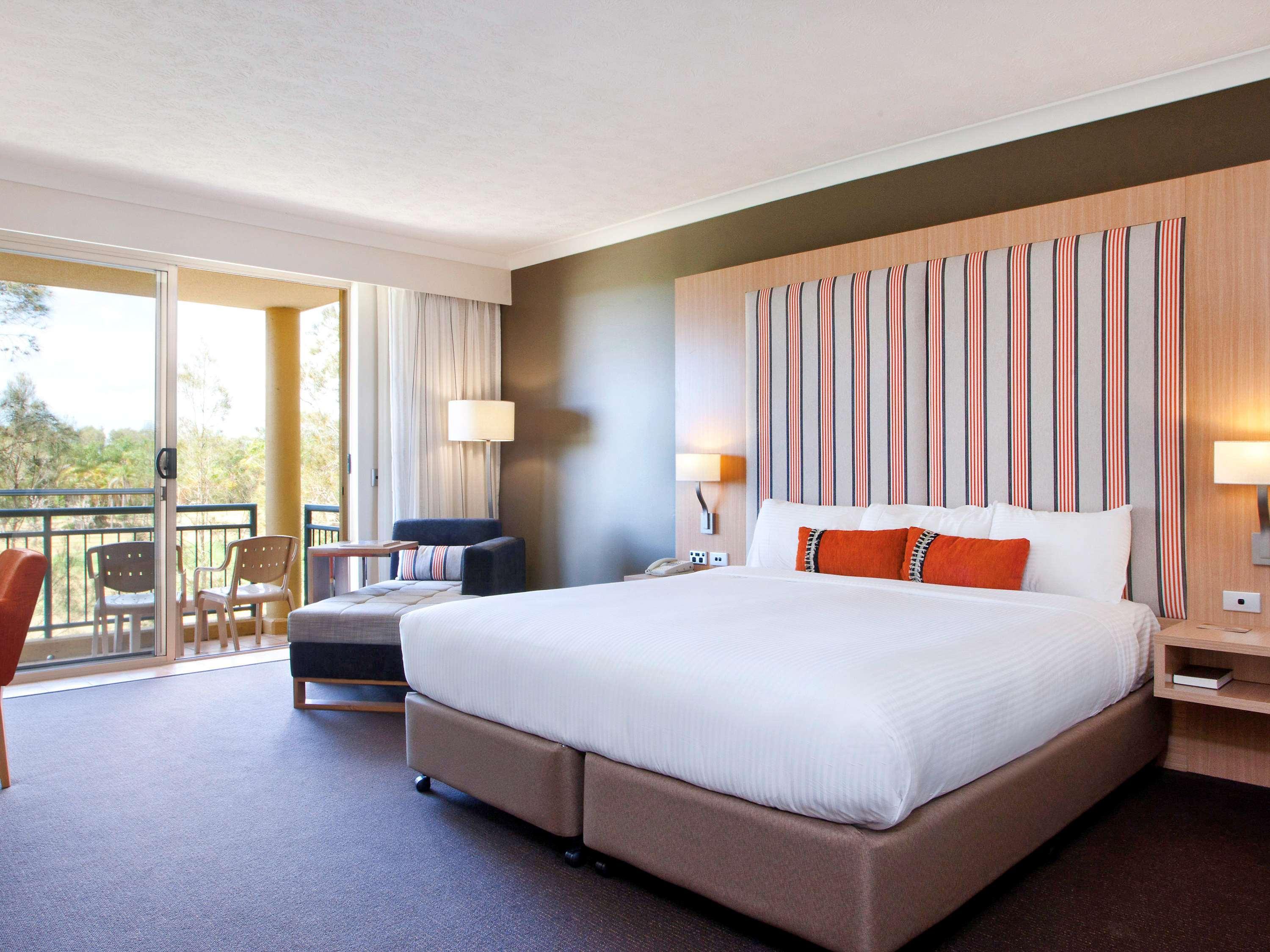 Mercure Gold Coast Resort Bagian luar foto