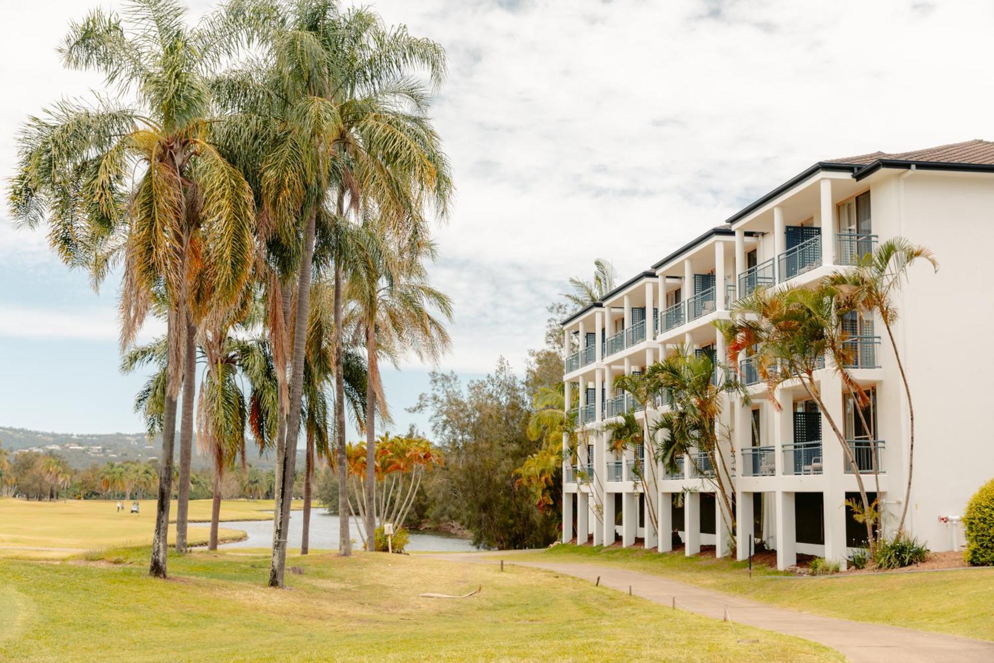Mercure Gold Coast Resort Bagian luar foto